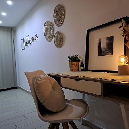 Fiumicino Airport Sunflower Room Zewnętrze zdjęcie